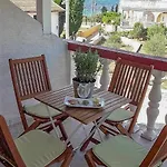 Maria Apartman *